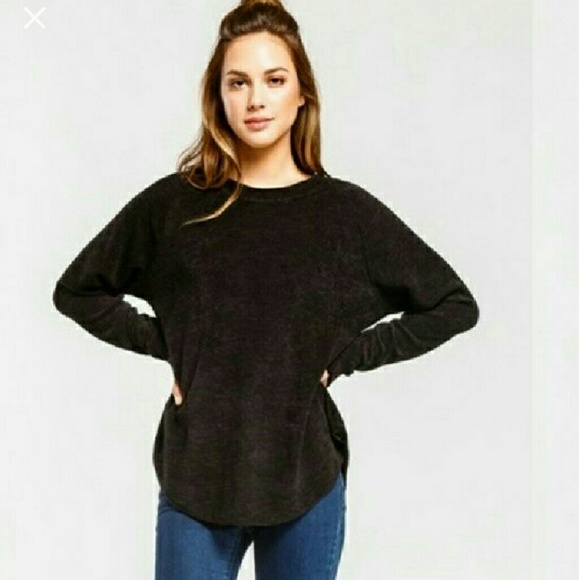 SALE LAST 1! Medium Super soft black chenille top - Picture 3 of 5